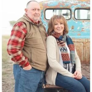 Meet your Posher, Gloria